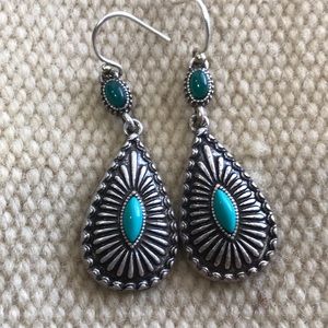 Boho Lucky Brand turquoise dangle silver e…